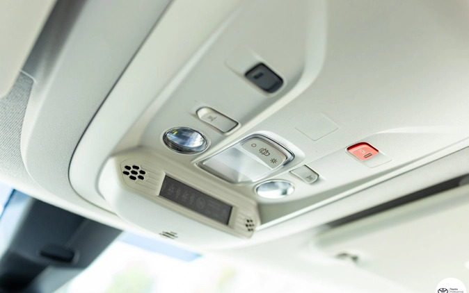 Toyota Proace City Verso cena 120690 przebieg: 5, rok produkcji 2023 z Polanów małe 466